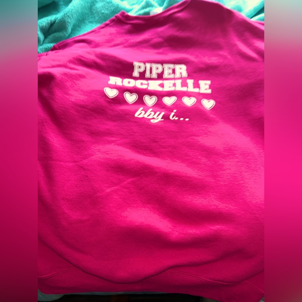 Piper Rochelle Merch (Sweatshirt)